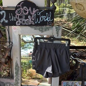 GUC Women's charcoal gray Shorts